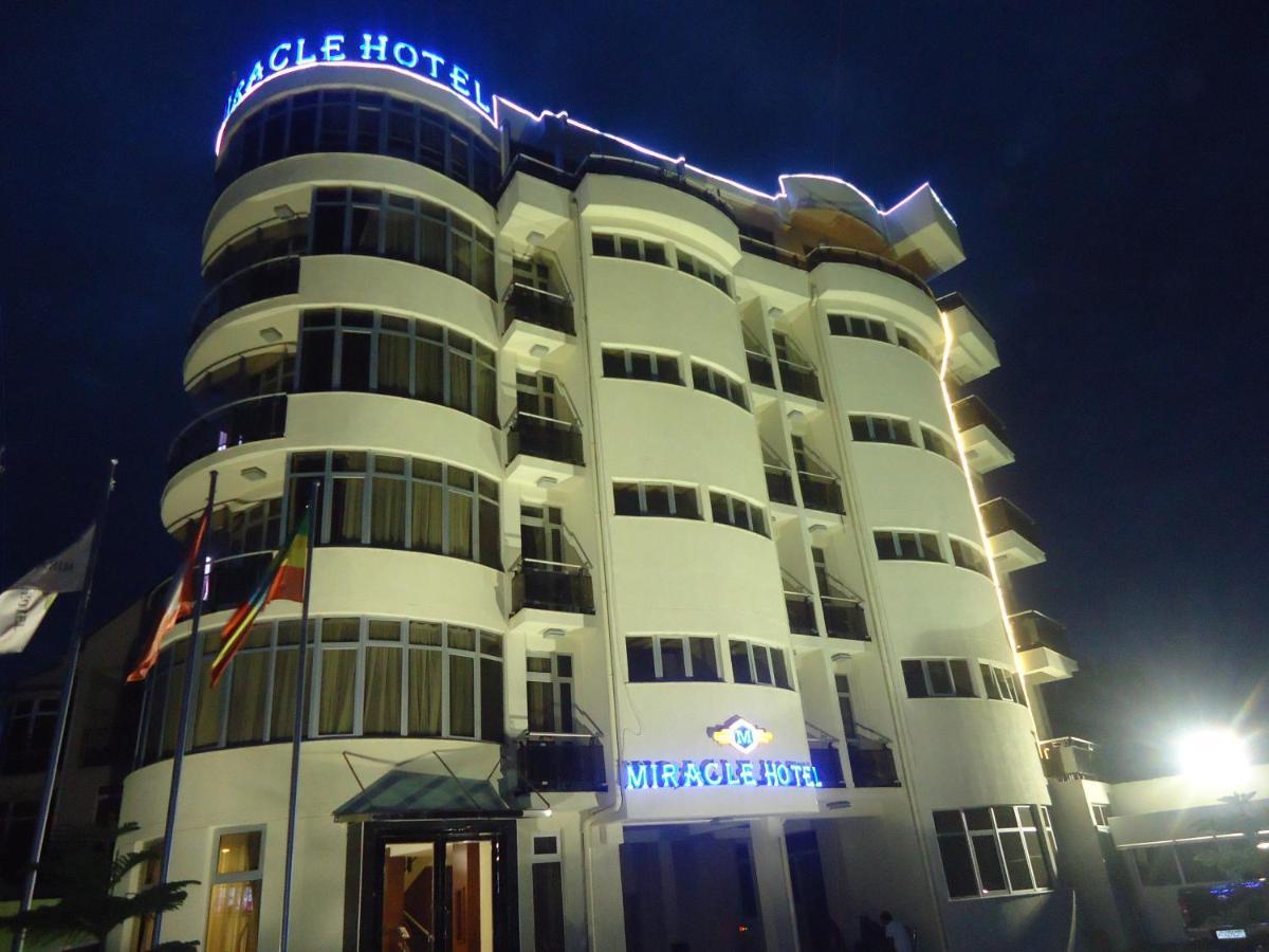 Miracle Hotel Addisz-Abeba Kültér fotó