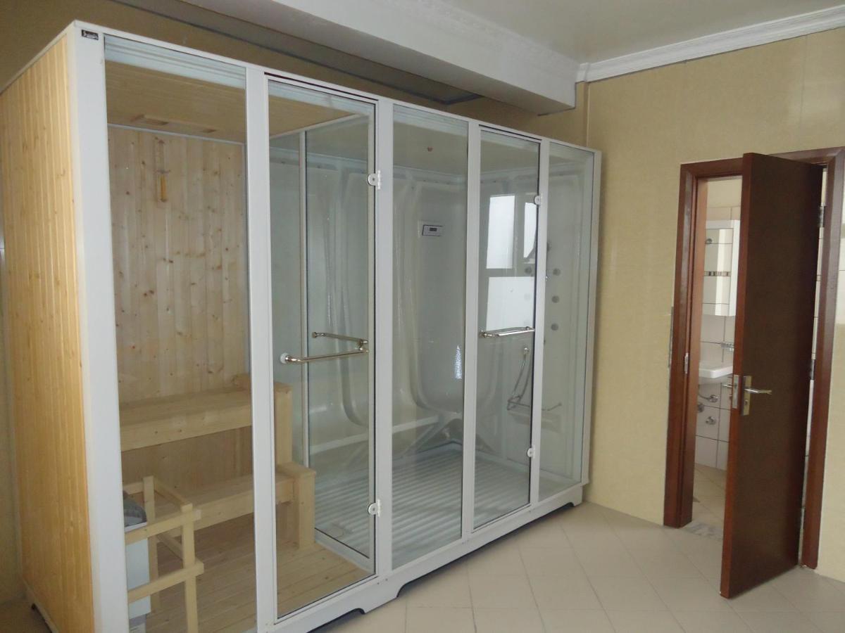 Miracle Hotel Addisz-Abeba Kültér fotó