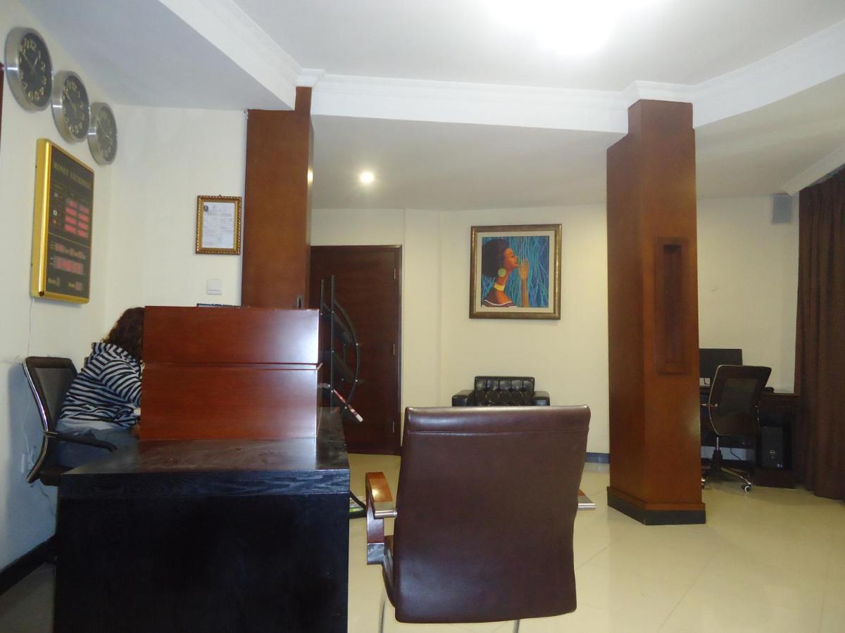 Miracle Hotel Addisz-Abeba Kültér fotó