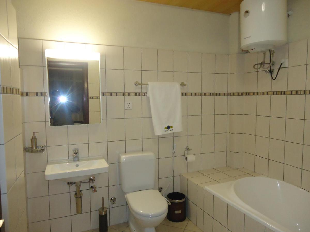 Miracle Hotel Addisz-Abeba Kültér fotó