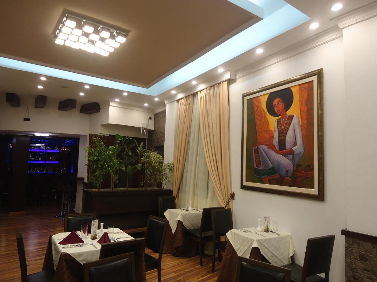 Miracle Hotel Addisz-Abeba Kültér fotó